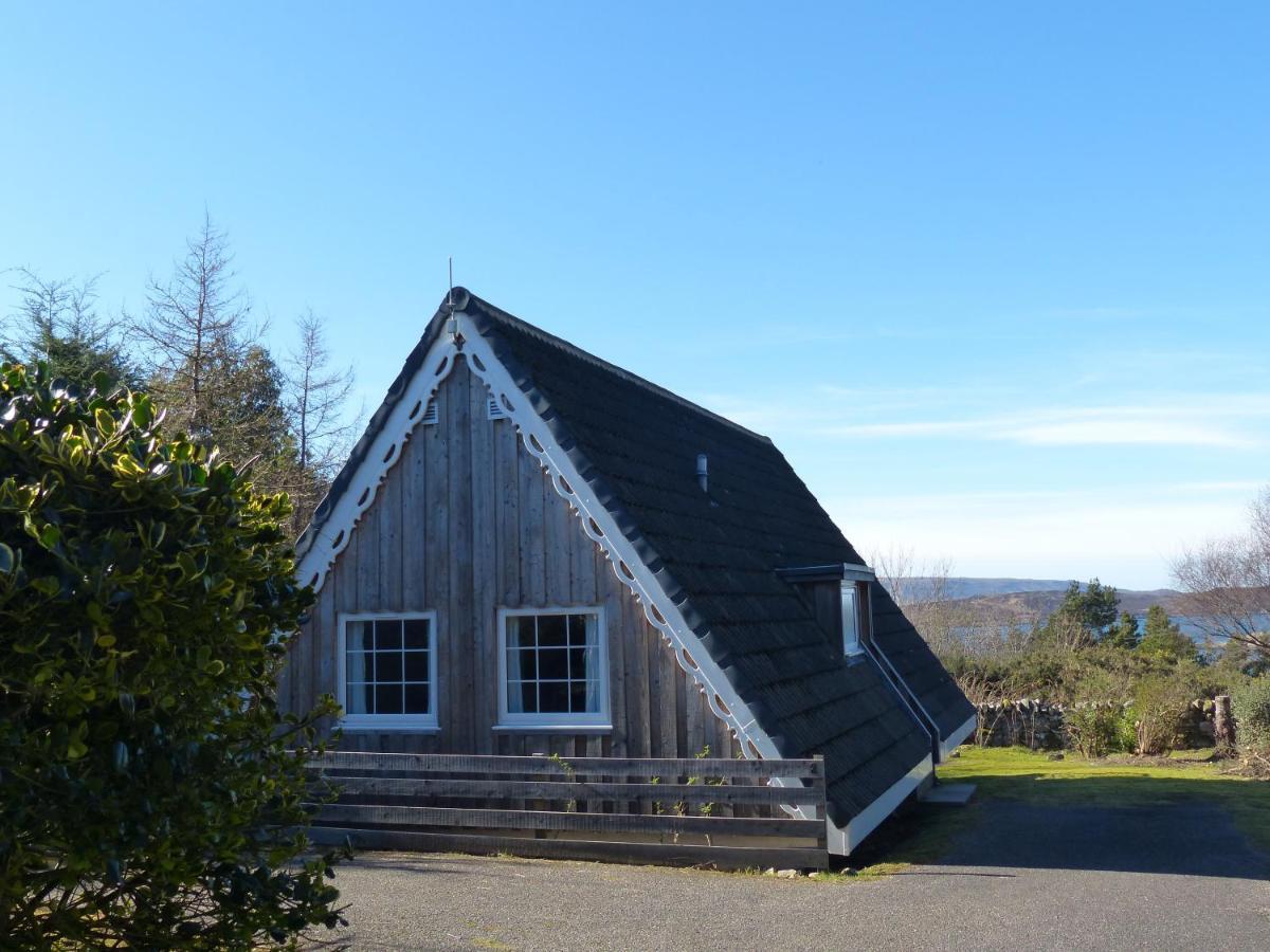Aultbea Lodges Екстер'єр фото